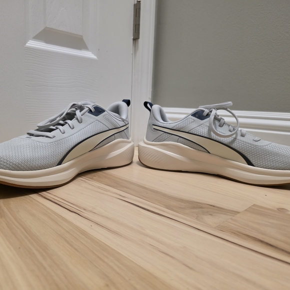 Puma Men's Gray Athletic Shoes - Picture 3 of 9